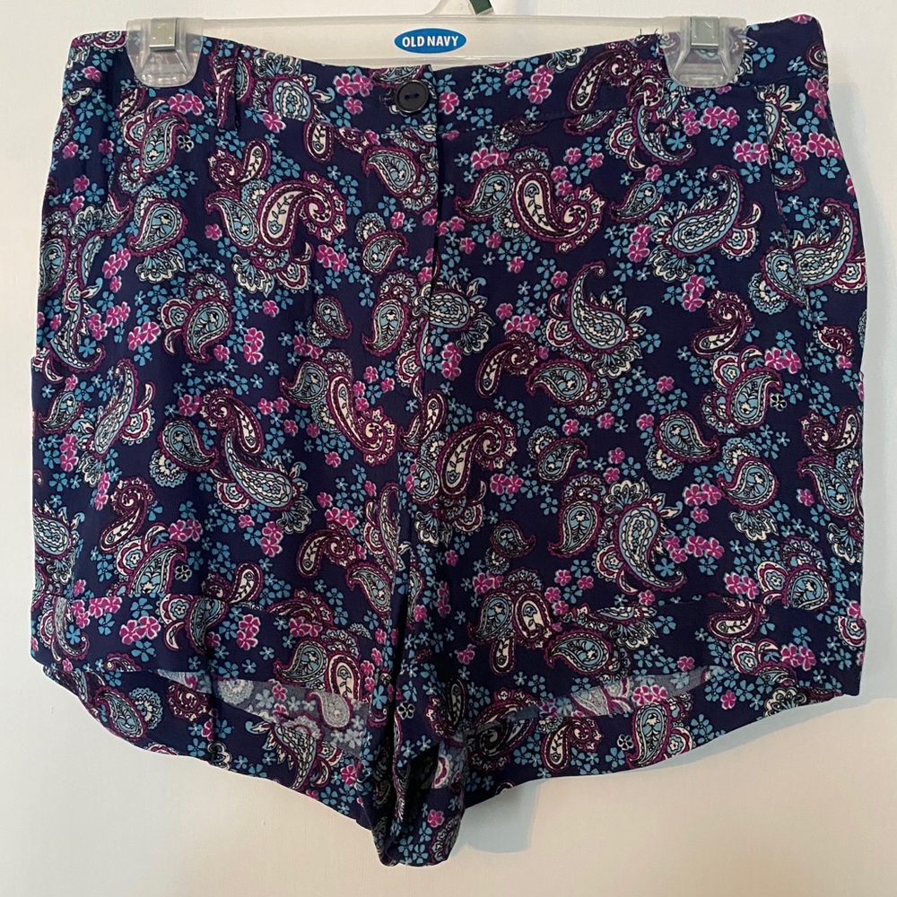 Forever 21 NWT Paisley Flow Shorts, Size M